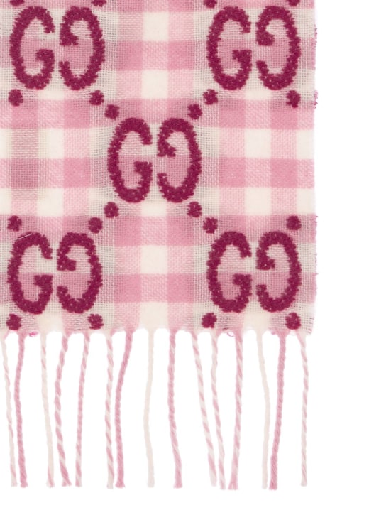 Gucci: Écharpe en laine mélangée à logo GG - Rose - kids-girls_1 | Luisa Via Roma
