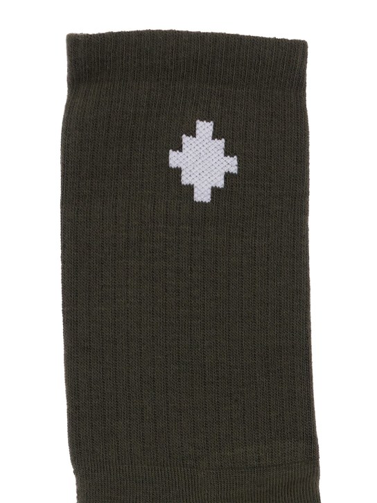 Marcelo Burlon County Of Milan: Logo混棉袜子 - Military Green - kids-boys_1 | Luisa Via Roma