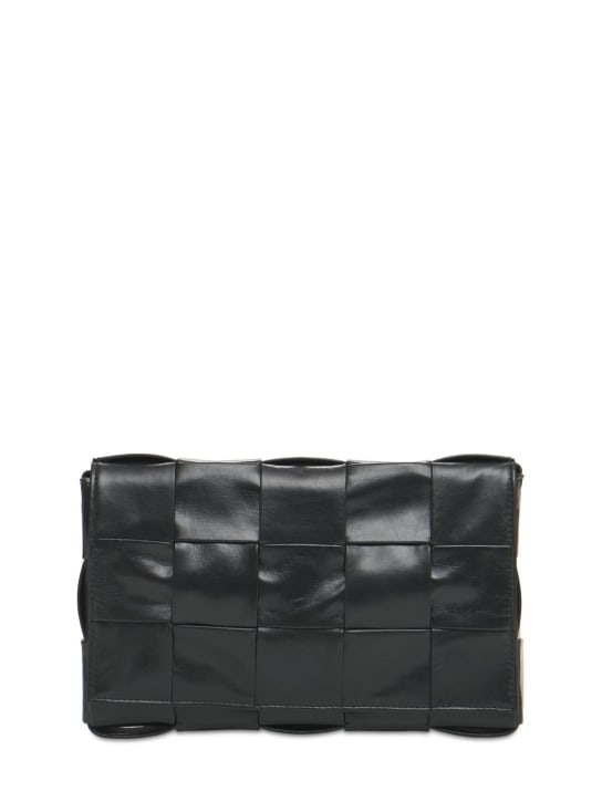 Bottega Veneta: Intreccio leather crossbody bag - Siyah - men_0 | Luisa Via Roma
