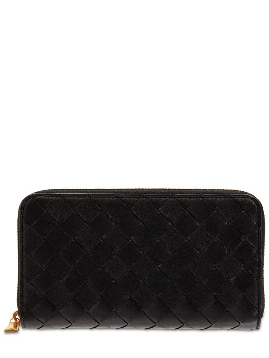 Bottega Veneta: Intrecciato leather zip around wallet - Siyah/Altın - women_0 | Luisa Via Roma
