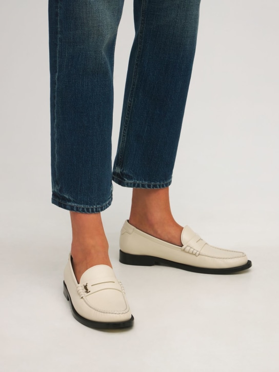 Saint Laurent: 15mm Le leather loafers - Pearl - women_1 | Luisa Via Roma