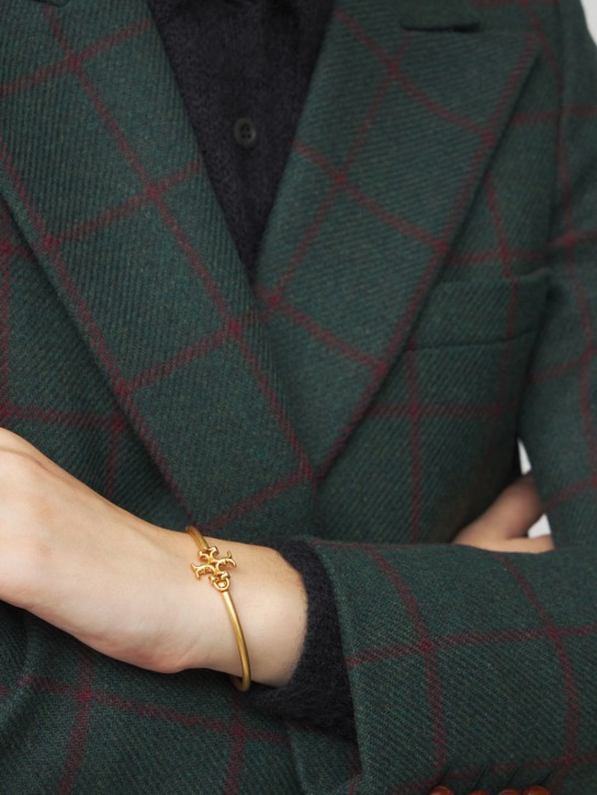 Tory Burch: Kira hinged cuff bracelet - Altın Rengi - women_1 | Luisa Via Roma