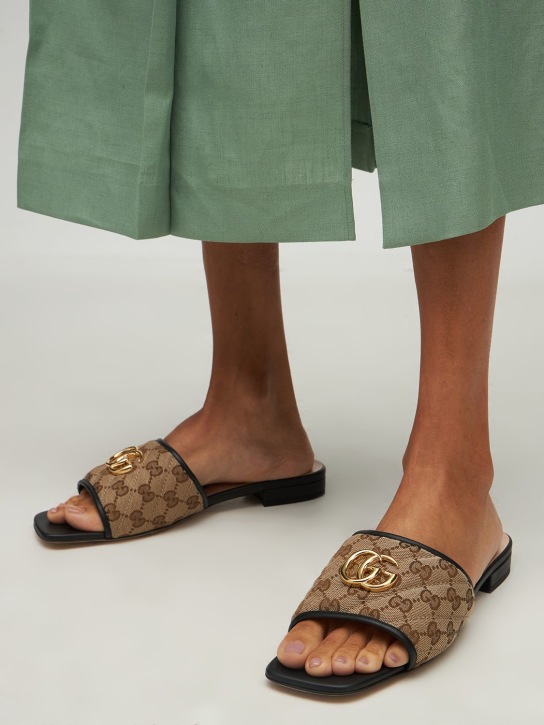 Gucci: 10毫米“JOLIE”绗缝帆布凉鞋 - 棕色/黑色 - women_1 | Luisa Via Roma