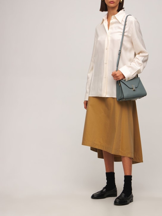 Valextra: Mini Iside grained leather bag - Polvere - women_1 | Luisa Via Roma