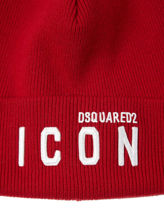 Dsquared2: Icon patch wool knit beanie - men_1 | Luisa Via Roma