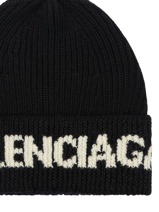 Balenciaga: Logo wool beanie - Siyah - men_1 | Luisa Via Roma