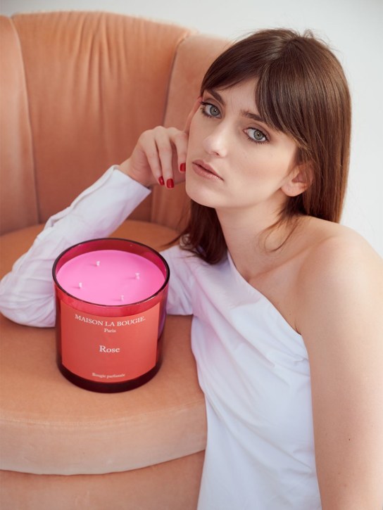 Maison La Bougie: 1.4kg Rose scented candle - Red - ecraft_1 | Luisa Via Roma