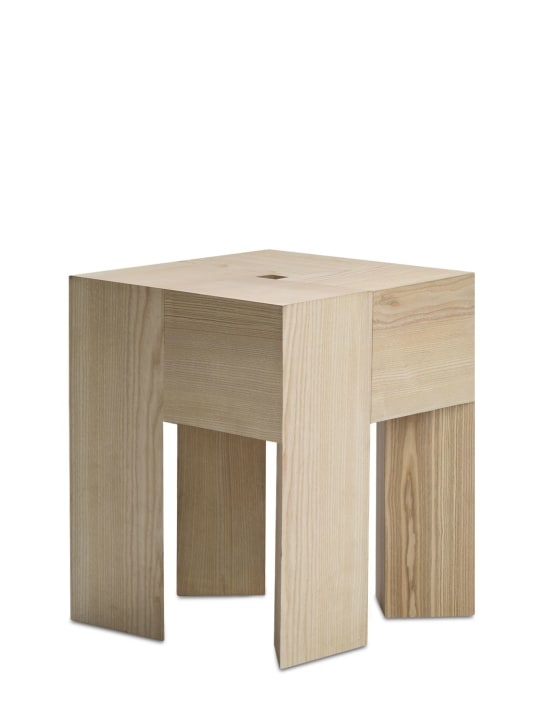 Karakter: TriAngle stool - Beige - ecraft_0 | Luisa Via Roma
