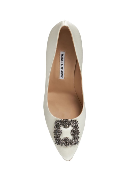 Manolo Blahnik: 105mm Hangisi satin pumps - White - women_4 | Luisa Via Roma