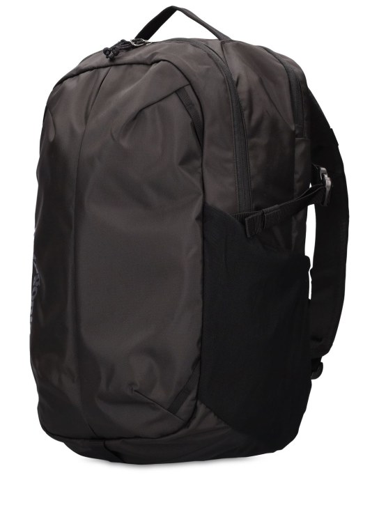 Patagonia: 26L Refugio Day Pack tech backpack - men_1 | Luisa Via Roma