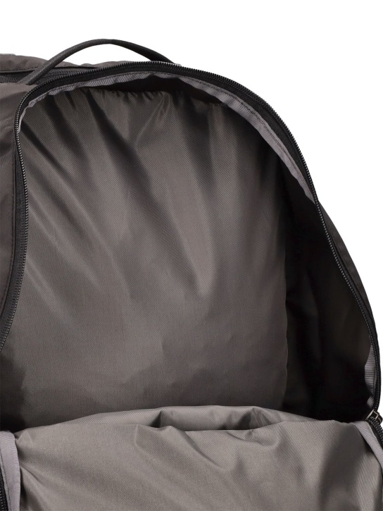 Patagonia: 30l Techno-Rucksack „Refugio Day Pack“ - men_4 | Luisa Via Roma
