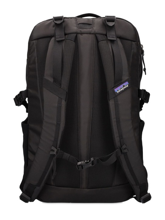 Patagonia: 30l Techno-Rucksack „Refugio Day Pack“ - men_3 | Luisa Via Roma