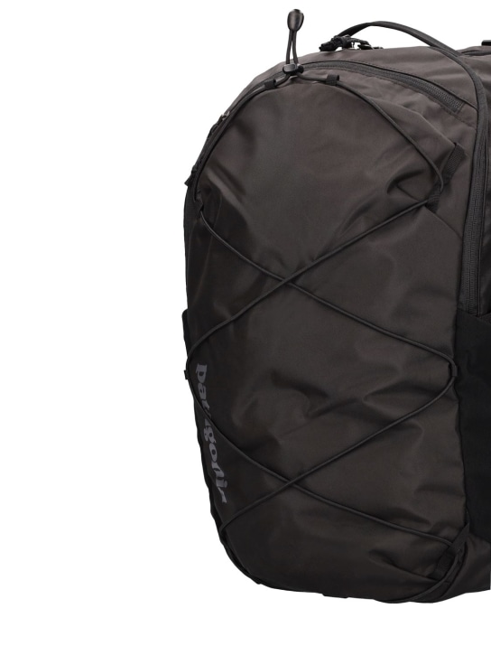 Patagonia: 30l Techno-Rucksack „Refugio Day Pack“ - men_2 | Luisa Via Roma