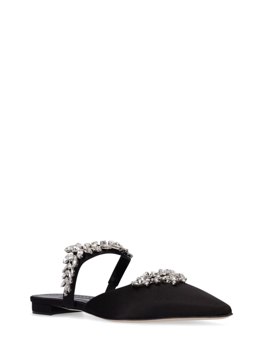 Manolo Blahnik: 10毫米Lurum绸缎平底鞋 - 黑色 - women_2 | Luisa Via Roma