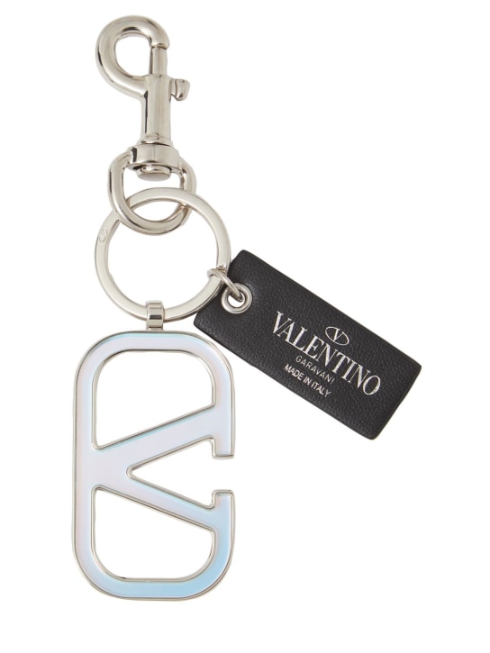 Valentino Garavani: Porte-clés logo en métal - Argent - men_1 | Luisa Via Roma