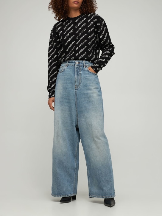 Balenciaga: Jeans aus Vintage-Denim mit niedrigem Schritt - Hellblau - women_1 | Luisa Via Roma