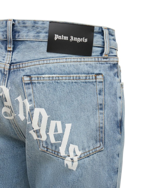 Palm Angels: Jeans in denim di cotone con stampa logo 17.1cm - Celeste - men_1 | Luisa Via Roma