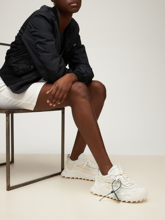 Off-White: Sneakers en mesh Odsy 1000 45 mm - Blanc - women_1 | Luisa Via Roma