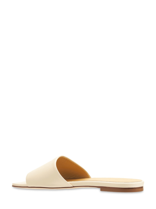 Aeyde: 10mm hohe, gepolsterte Sandalen aus Leder „Anna“ - Elfenbein - women_4 | Luisa Via Roma