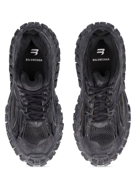 Balenciaga: Bouncer运动鞋 - 黑色 - men_4 | Luisa Via Roma
