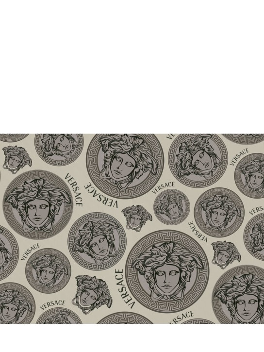 Versace: Papier peint imprimé Medusa - Gris - ecraft_0 | Luisa Via Roma