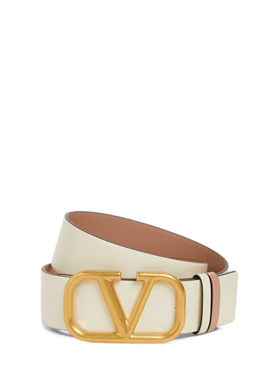 Valentino Garavani: 4cm Reversible V Logo leather belt - women_0 | Luisa Via Roma