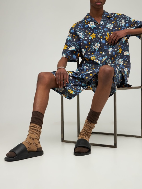 Gucci: Demetra slide sandals - Siyah - men_1 | Luisa Via Roma