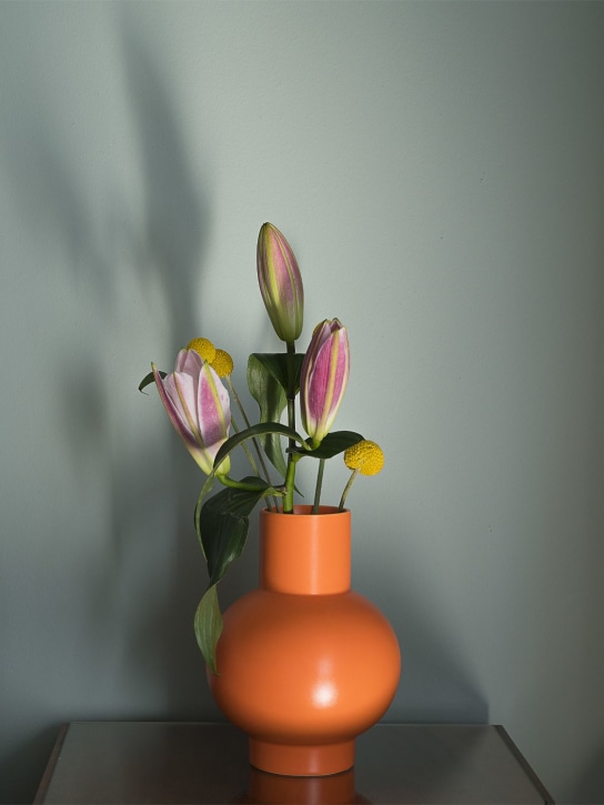 Raawii: Small Strøm Vase - Orange - ecraft_1 | Luisa Via Roma