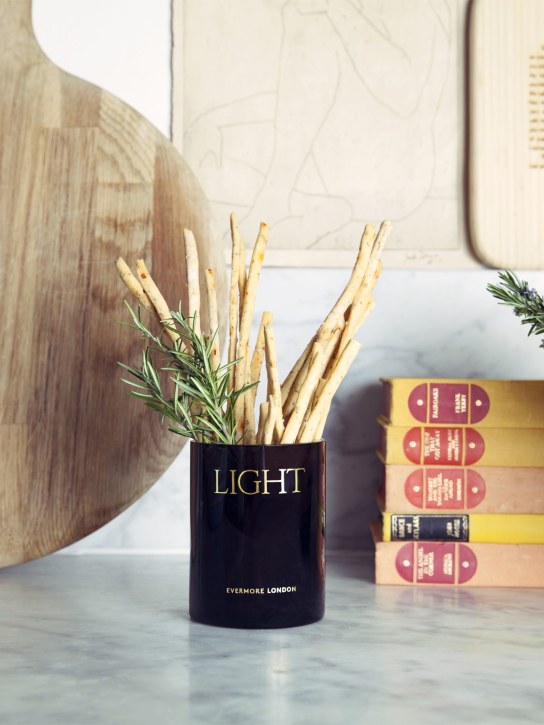 Evermore: 300g Light scented candle - Black - ecraft_4 | Luisa Via Roma