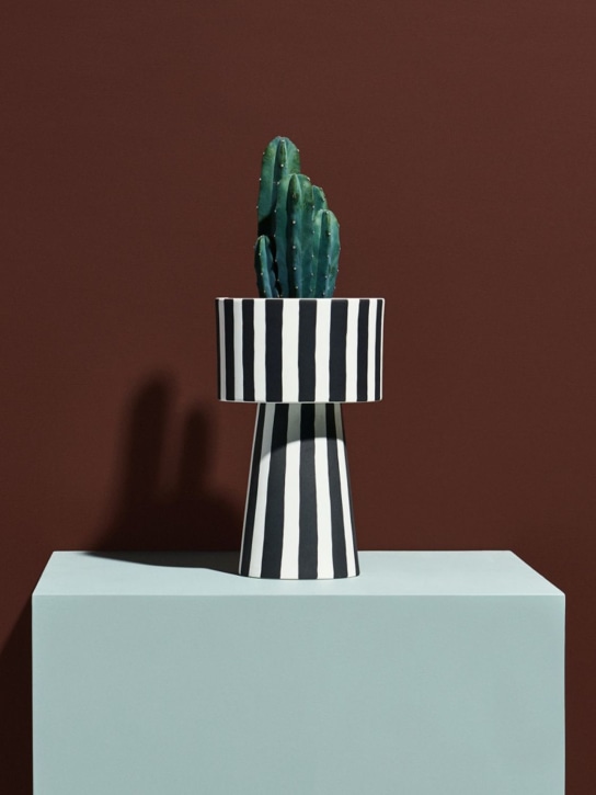 Oyoy: Grand vase en céramique Toppu - Blanc/Noir - ecraft_1 | Luisa Via Roma