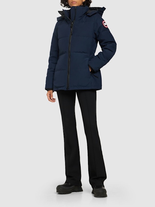 Canada Goose: Chelsea羽绒派克大衣 - 蓝色 - women_1 | Luisa Via Roma