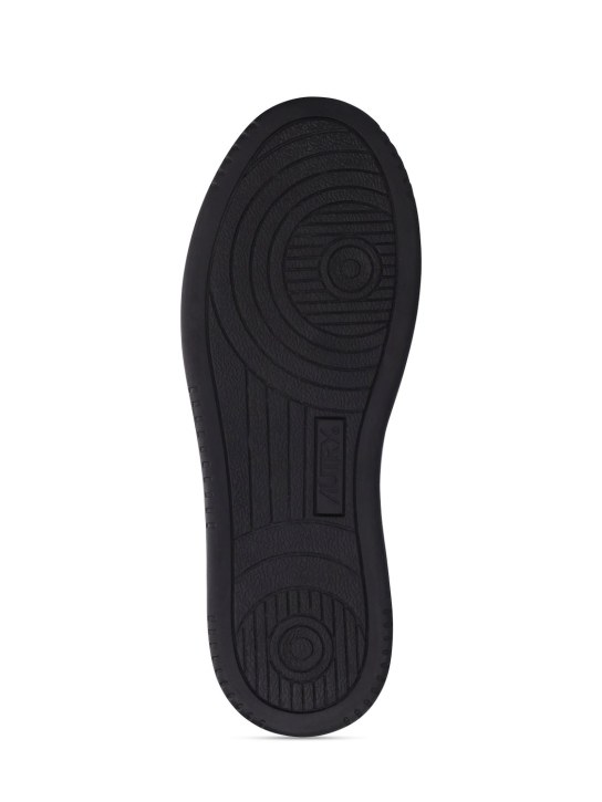 Autry: Zweifarbige Ledersneakers „Medalist“ - Weiß/Schwarz - women_5 | Luisa Via Roma