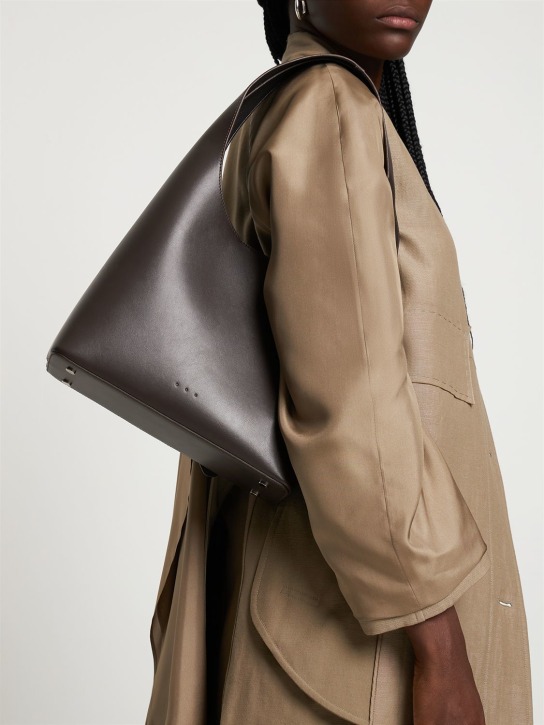 Aesther Ekme: Sac Midi smooth leather shoulder bag - women_1 | Luisa Via Roma