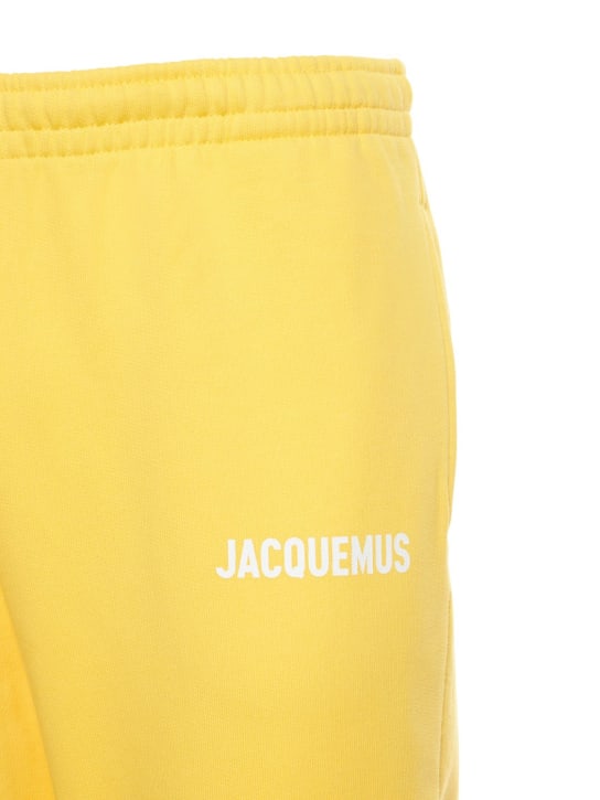 Jacquemus: Le Jogging 코튼 저지 스웨트팬츠 - 옐로우 - men_1 | Luisa Via Roma