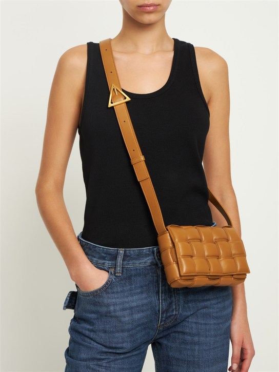 Bottega Veneta: Leather shoulder bag - Camel - women_1 | Luisa Via Roma