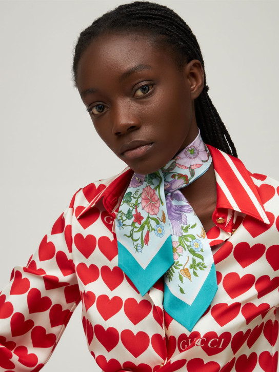 Gucci: Printed silk bow scarf - women_1 | Luisa Via Roma