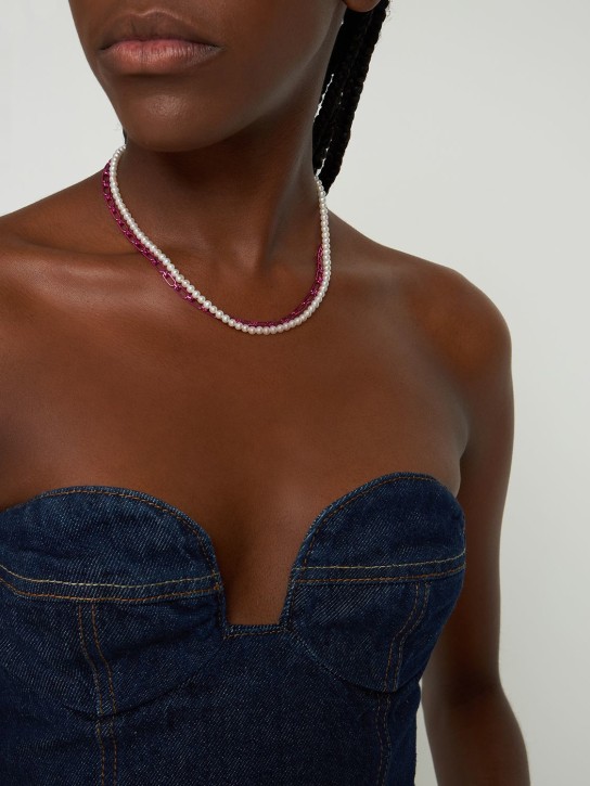 EÉRA: Collier à double chaîne avec perles Reine - Pearl/Fuchsia - women_1 | Luisa Via Roma