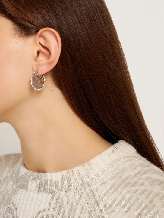 Tory Burch: Miller pavé hoop earrings - Gümüş - women_1 | Luisa Via Roma