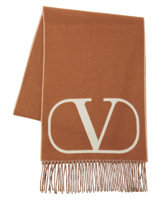 Valentino Garavani: V logo intarsia wool & cashmere scarf - men_0 | Luisa Via Roma