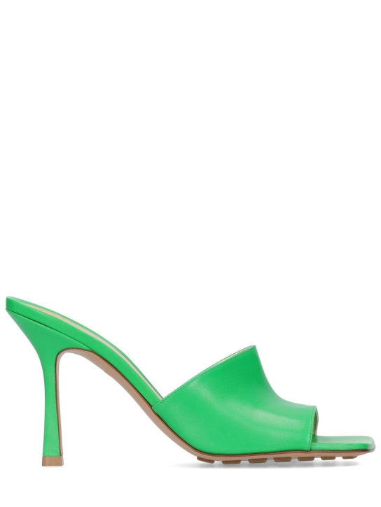 Bottega Veneta: 90毫米弹力皮革穆勒鞋 - 草绿色 - women_0 | Luisa Via Roma