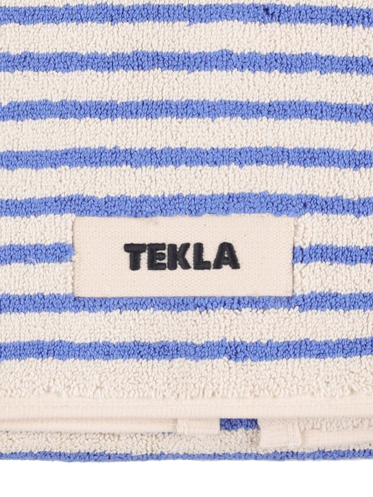 Tekla: Coastal Stripes bath mat - Blue - ecraft_1 | Luisa Via Roma