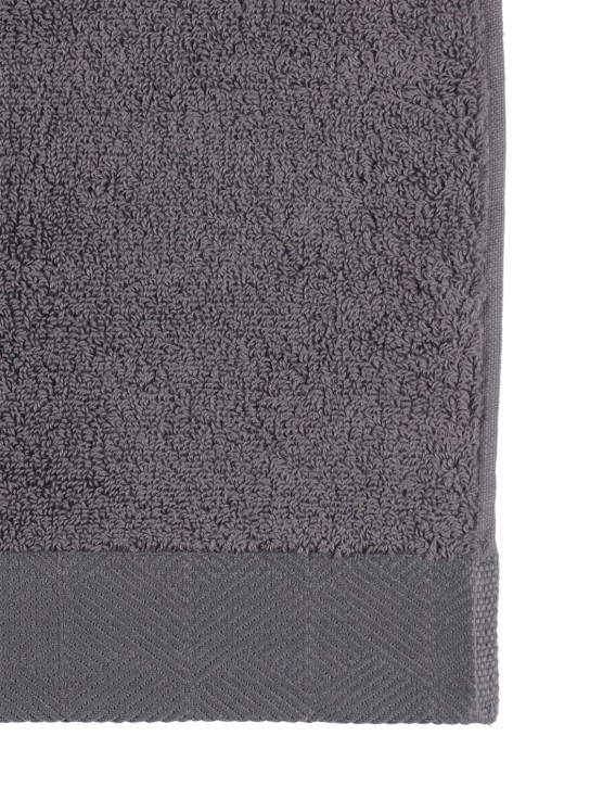 Frette: Diamond Bordo guest towel - Graphite - ecraft_1 | Luisa Via Roma