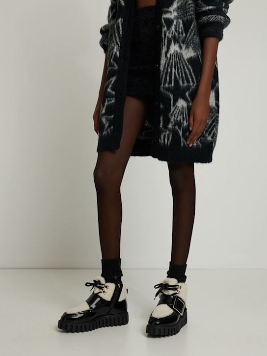 Roger Vivier: 35mm Viv Go-Thick shearling boots - Black/Beige - women_1 | Luisa Via Roma