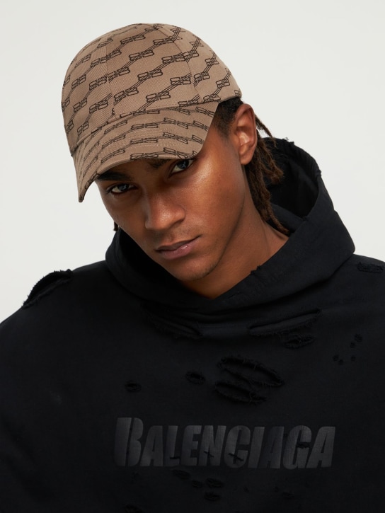 Balenciaga: Gorra de algodón con logo - Beige/Negro - men_1 | Luisa Via Roma