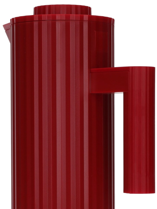 Alessi: Plissé insulated pitcher - Red - ecraft_2 | Luisa Via Roma