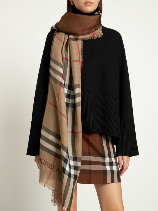 Burberry: Check gauze wool & silk scarf - Archive Beige - women_1 | Luisa Via Roma