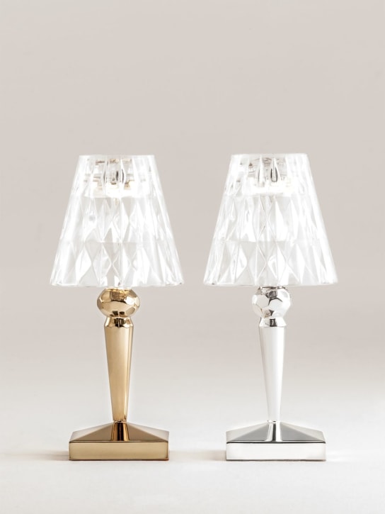 Kartell: Lampe de table en métal à batterie - Cromato - ecraft_1 | Luisa Via Roma
