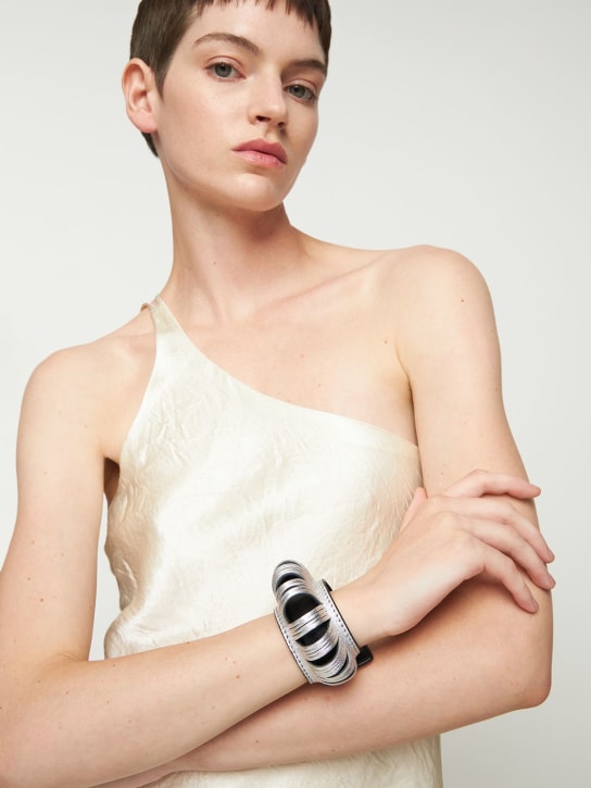 So-le Studio: Bracelet rigide en cuir Spin - Argent - women_1 | Luisa Via Roma