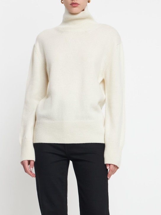 Annagreta: Luisa羊绒高领毛衣 - 白色 - women_1 | Luisa Via Roma