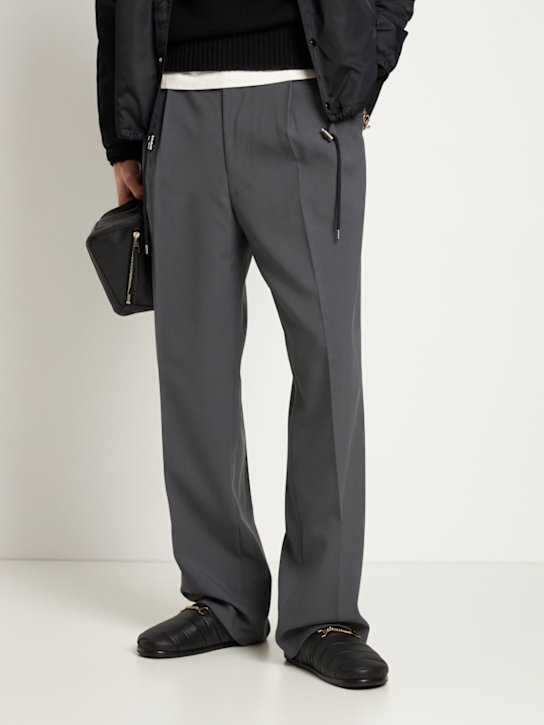 Hyusto: Quincy cozy slippers - Black - men_1 | Luisa Via Roma